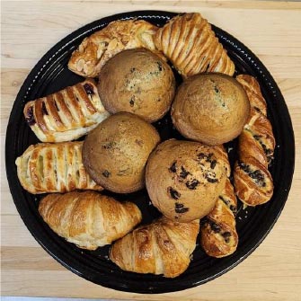 Plateau de viennoiseries & muffins
